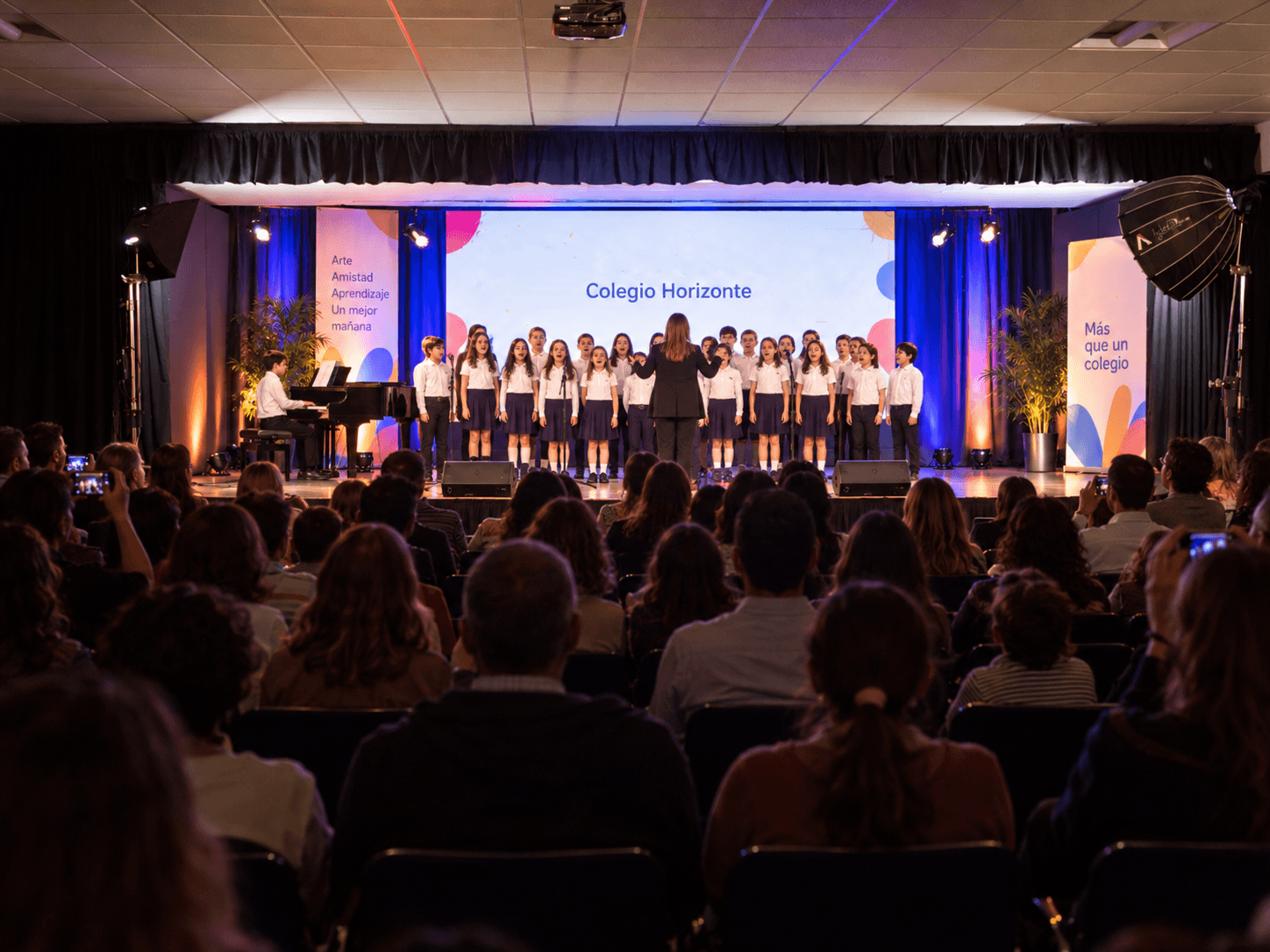 Festival escolar realizado en Auditorio CEDEM