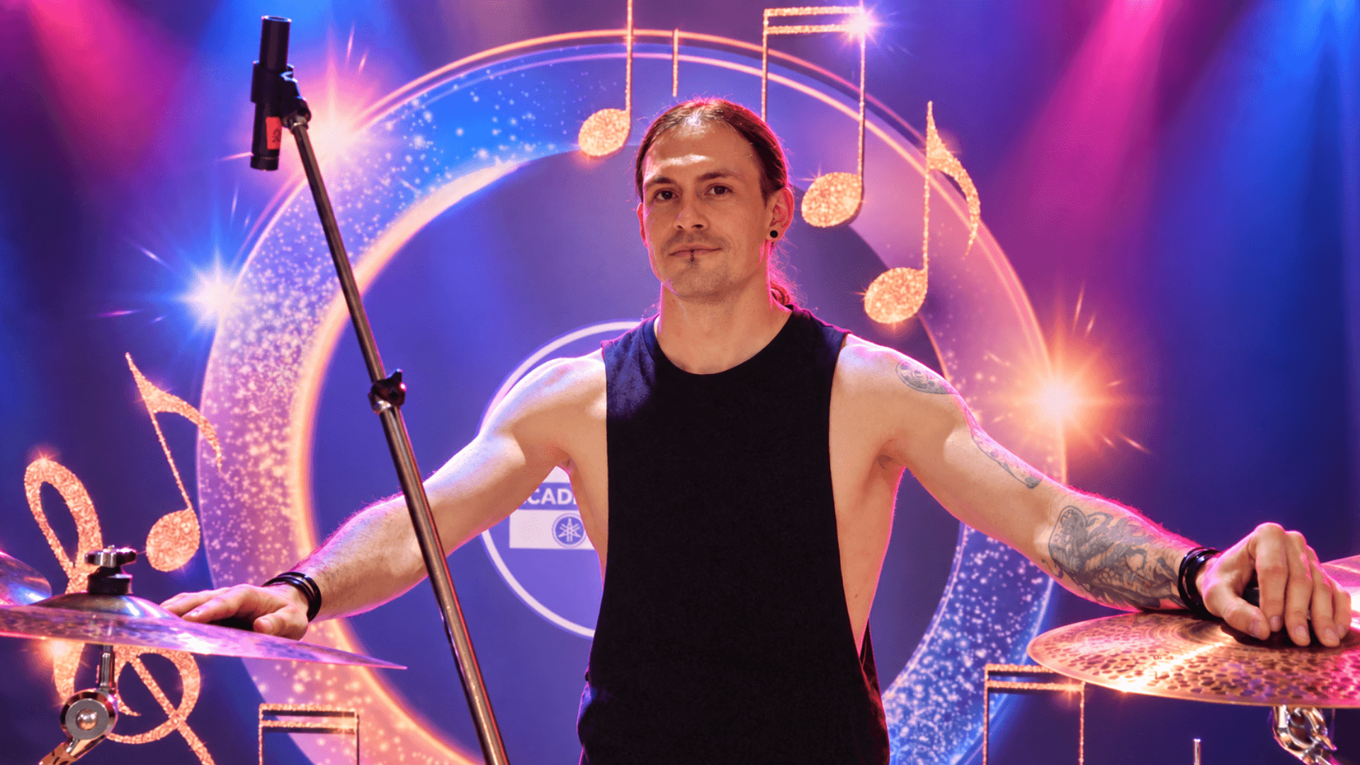 Artista durante una presentación en Auditorio CEDEM
